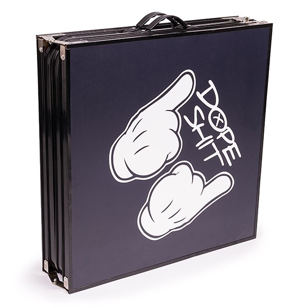 Der beste und originale Beer Pong Tisch im Dope Design! Der beste und originale Beer Pong Tisch im Dope Design!